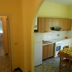 Apartment Casa Delfino Diano Marina